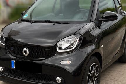 Smart ForTwo 58.000 km 9.500 &euro; Berlin 12163