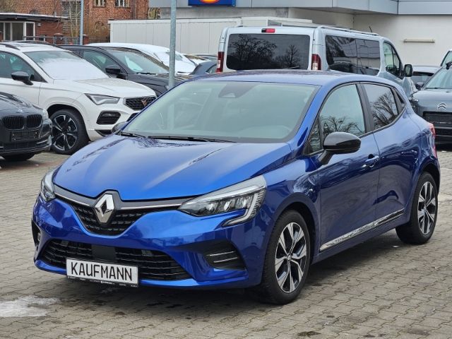 Renault Clio 28.500 km 17.590 € Berlin 13581