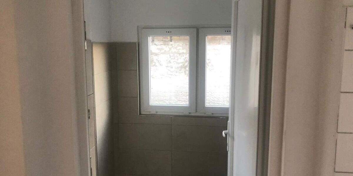 Mehrfamilienhaus, Wohnhaus Berlin Schmöckwitz - 8 Zimmer, 184 m&sup2;, 2.500&euro; | Angebot:25838061