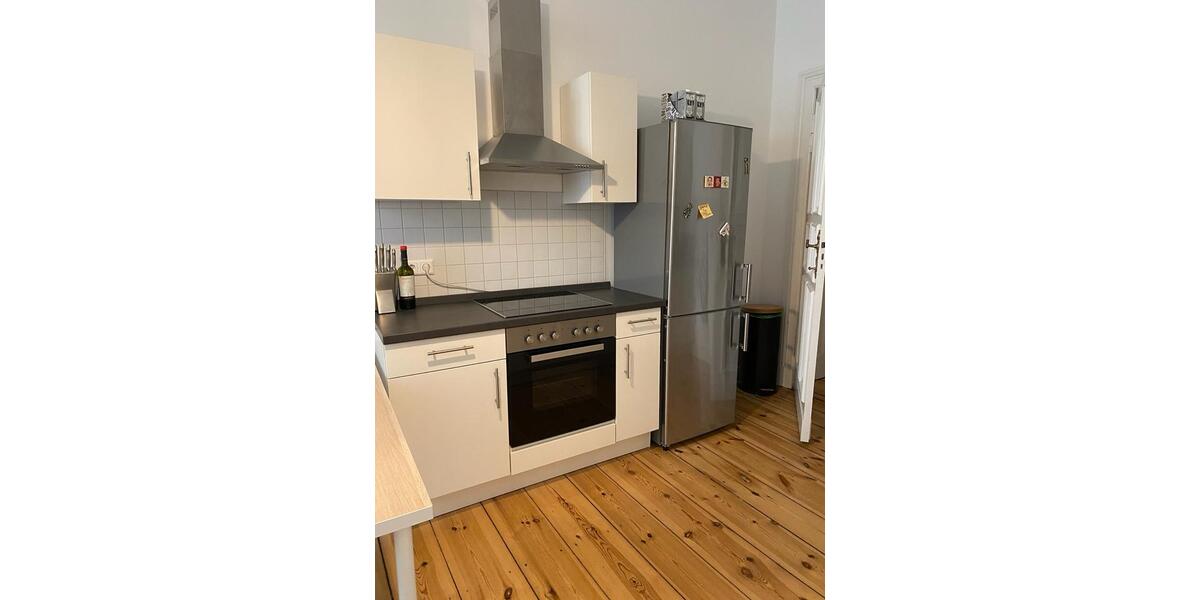 Etagenwohnung Berlin Friedrichshain-Kreuzberg - 2.5 Zimmer, 83 m&sup2;, 1.140&euro; | Angebot:25989759