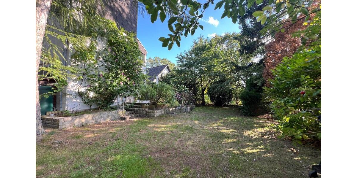 Grüne Oase mitten in der Stadt in ruhiger Seitenstraße 7 zimmer