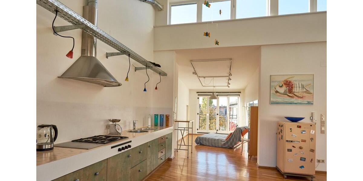 Dachgeschoßwohnung Berlin Friedrichshain-Kreuzberg - 1 Zimmer, 100 m&sup2;, 684.000&euro; | Angebot:25646260