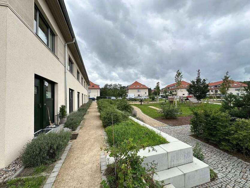 Haus zum Mieten in Elstal 1.500 € 116.27 m²