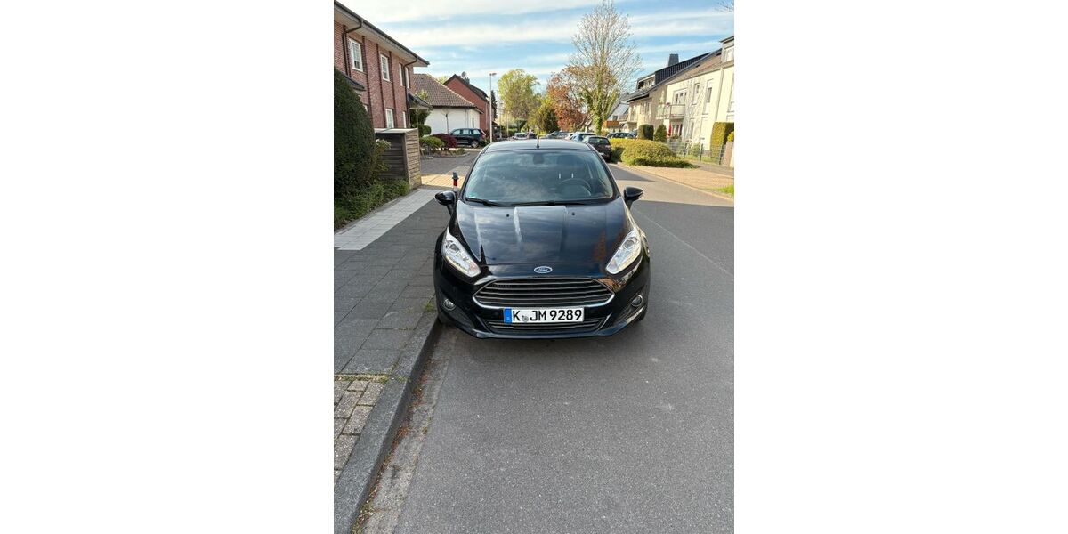 Ford Fiesta 118.000 km 6.200 &euro; Berlin 10781
