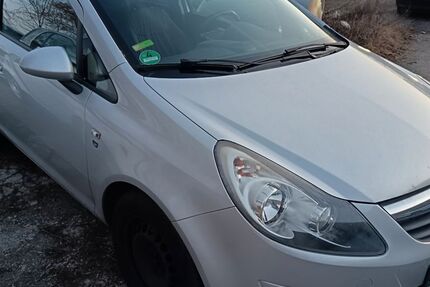 Opel Corsa 164.000 km 2.250 &euro; Berlin - Schöneberg 10781