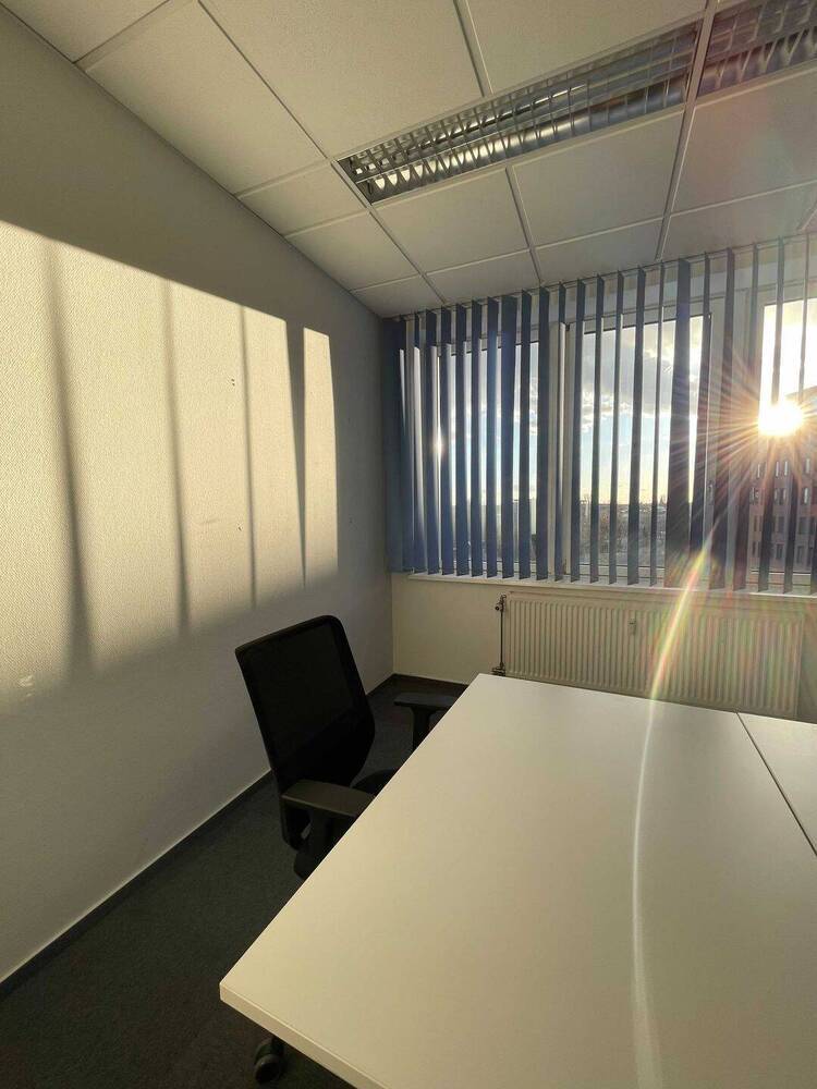 Modernes Büro mit Dachterrasse in Reinickendorf - All-in-Miete