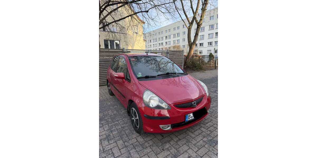Honda Jazz 175.000 km 2.200 &euro; berlin 13409