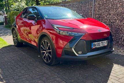 Toyota C-HR 41.300 km 31.111 &euro; Berlin 12524