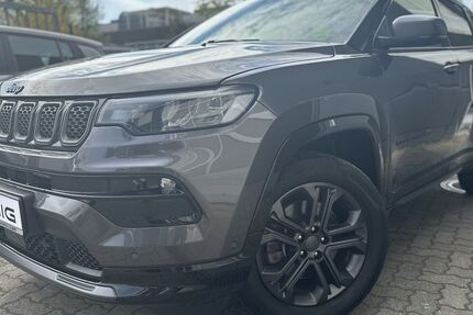 Jeep Compass 25.995 km 23.495 &euro; Berlin 13127