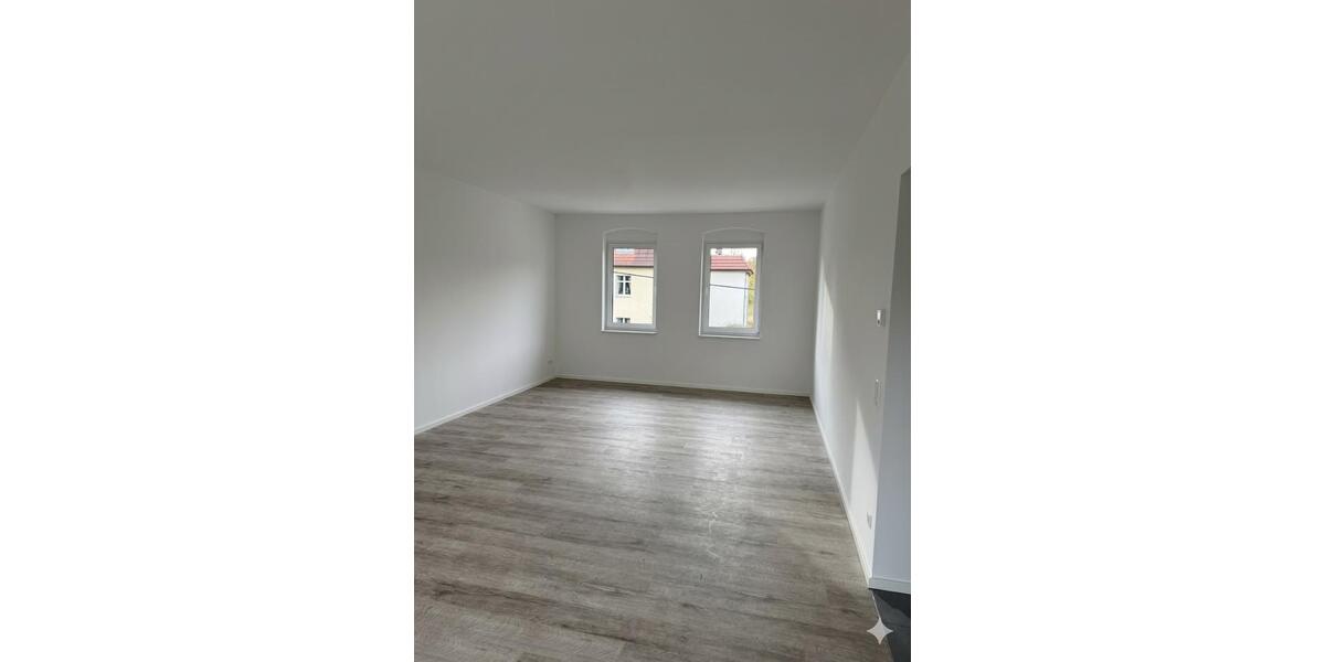 Etagenwohnung Rüdersdorf bei Berlin Hennickendorf - 5 Zimmer, 139 m&sup2;, 1.599&euro; | Angebot:25981425