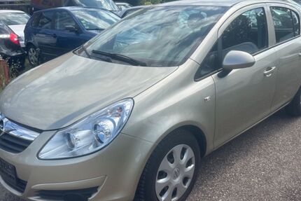 Opel Corsa 214.000 km 1.899 &euro; Berlin 13127