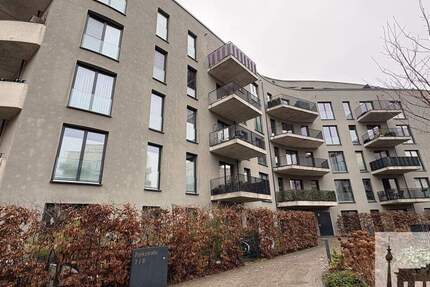 Wohnung Berlin Spandau - 2 Zimmer, 64 m&sup2;, 1.260&euro; | Angebot:24533167