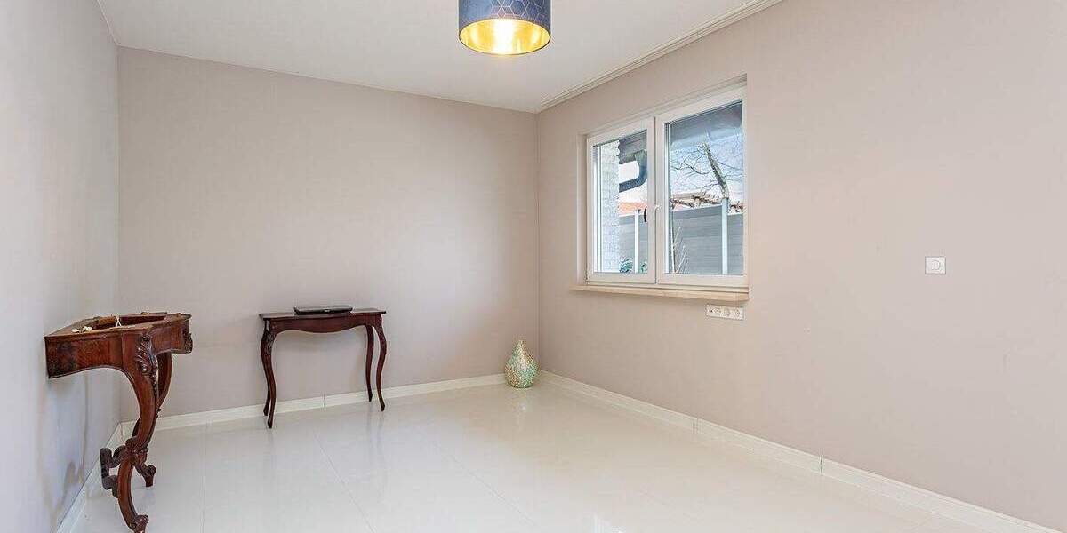 Einfamilienhaus Fredersdorf-Vogelsdorf Fredersdorf-Süd - 5 Zimmer, 250 m&sup2;, 799.000&euro; | Angebot:25939470