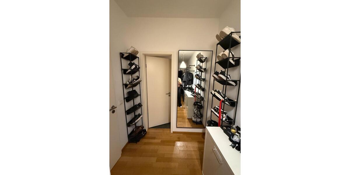 Etagenwohnung Berlin Mitte - 1 Zimmer, 40 m&sup2;, 1.200&euro; | Angebot:24511662