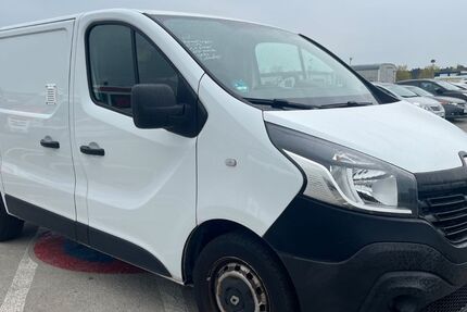 Renault Trafic 237.612 km 4.999 &euro; Mittenwalde 15749