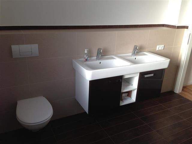 Mehrfamilienhaus, Wohnhaus Berlin Kaulsdorf - 5 Zimmer, 175 m&sup2;, 2.300&euro; | Angebot:25700411