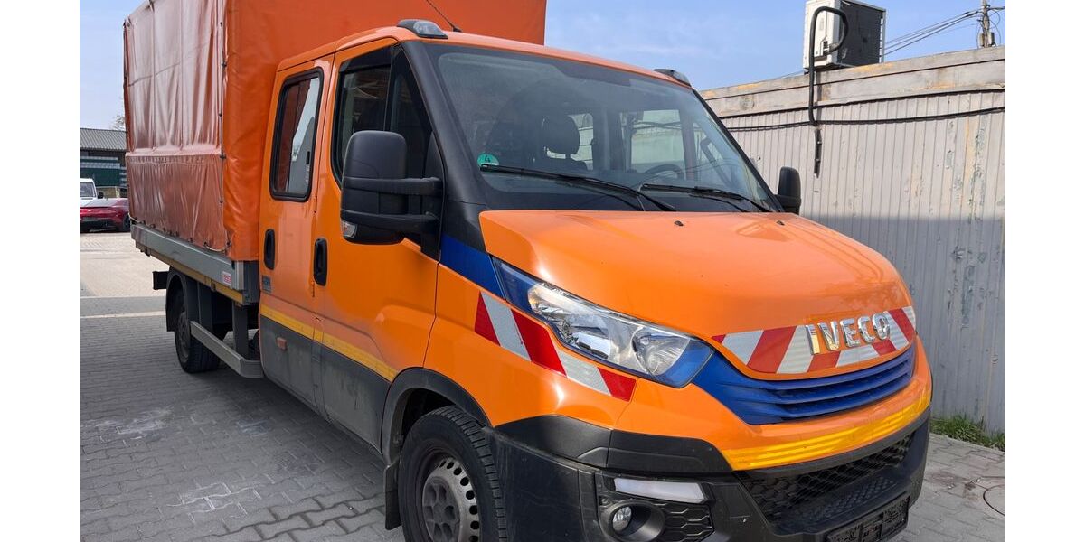 IVECO Andere 122.592 km 10.990 &euro; Berlin 14167