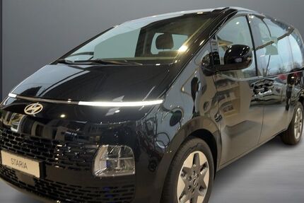 Hyundai STARIA 12.500 km 48.888 € Berlin 13089