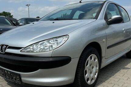 Peugeot 206 61.000 km 3.399 &euro; Oberkrämer 16727