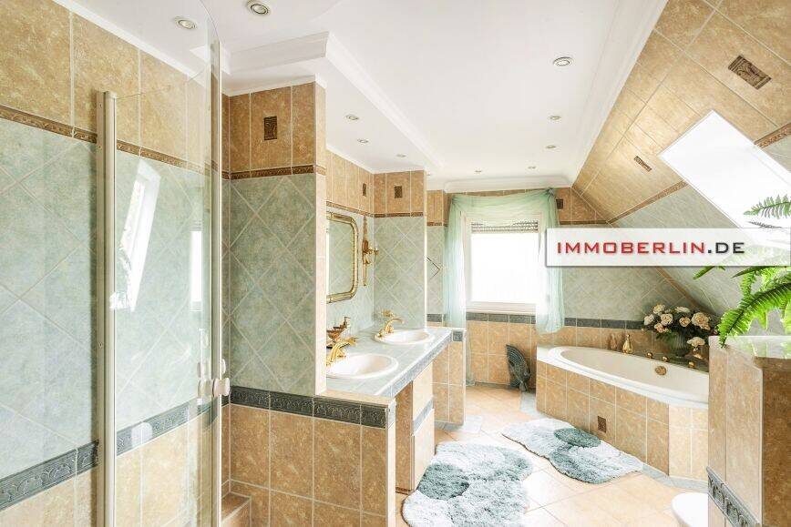 Einfamilienhaus Rangsdorf Groß Machnow - 5 Zimmer, 354 m&sup2;, 799.000&euro; | Angebot:26751019