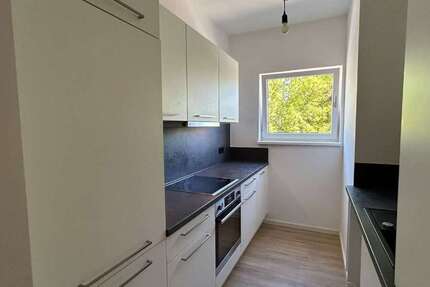 Wohnung Berlin Spandau - 2 Zimmer, 64 m&sup2;, 1.100&euro; | Angebot:27688312
