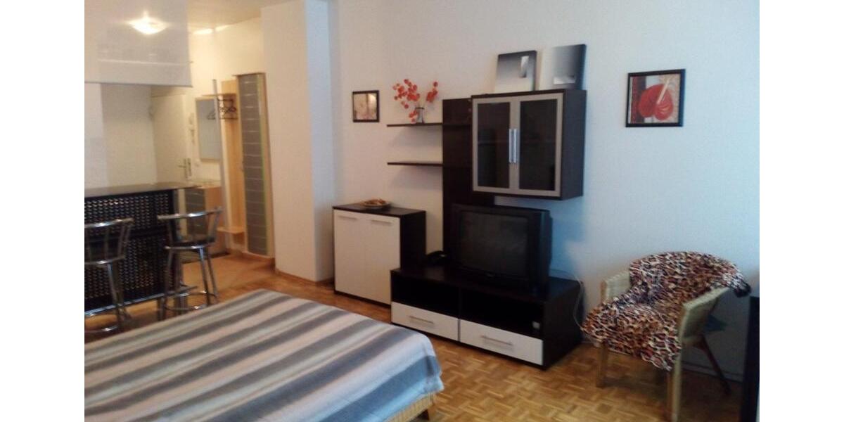 Erdgeschoßwohnung Berlin Charlottenburg-Wilmersdorf - 1 Zimmer, 35 m&sup2;, 200.000&euro; | Angebot:25161727
