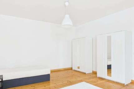 Wohnung Berlin Köpenick - 1 Zimmer, 93 m&sup2;, 310&euro; | Angebot:27332521
