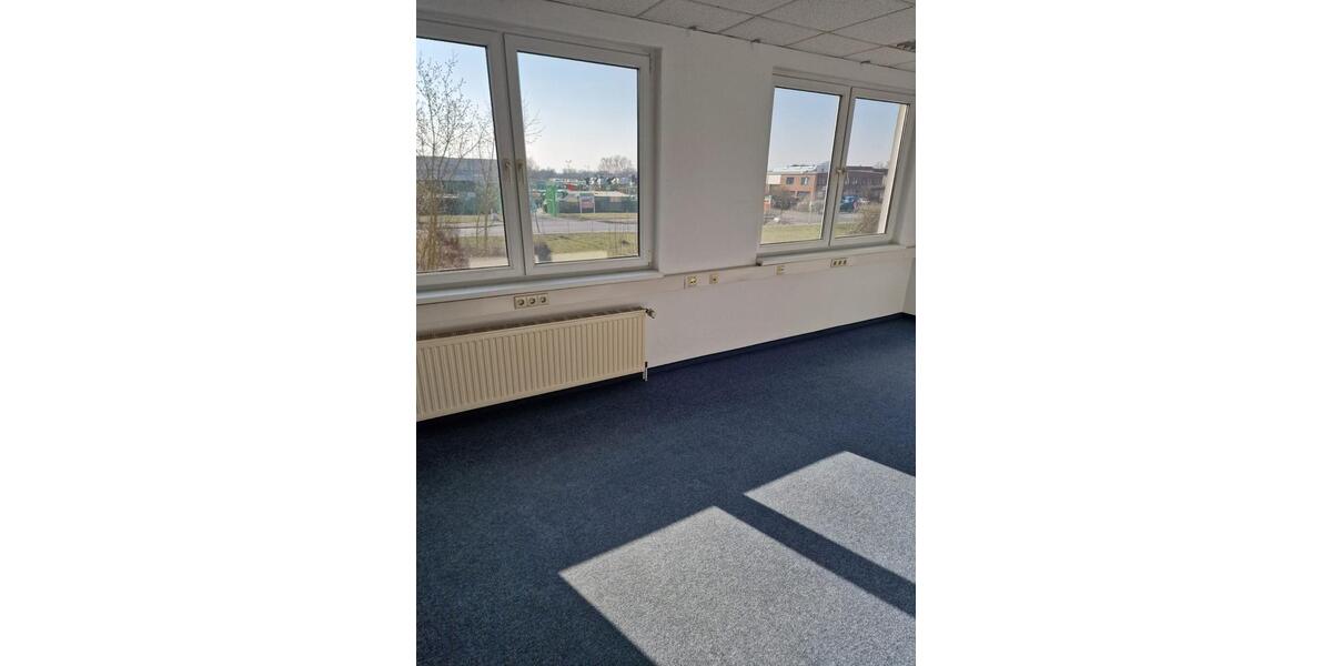 Gewerbeobjekt Ahrensfelde - 1.200&euro; | Angebot:25883524