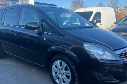 Opel Zafira 178.400 km 5.790 &euro; Berlin 12681