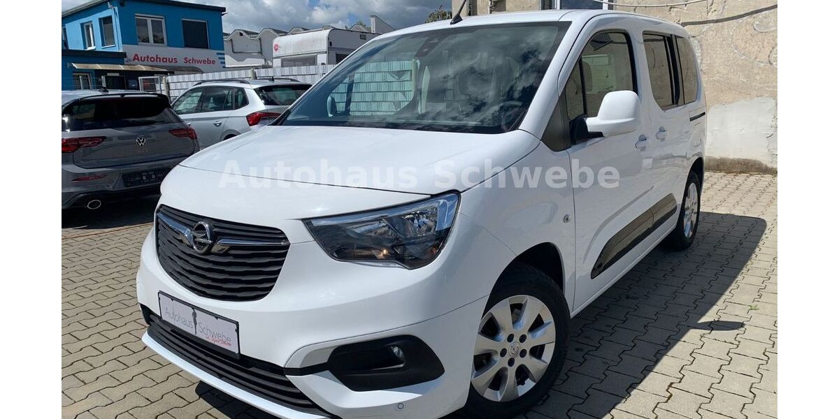 Opel Combo Life 127.789 km 11.985 &euro; Berlin 13089