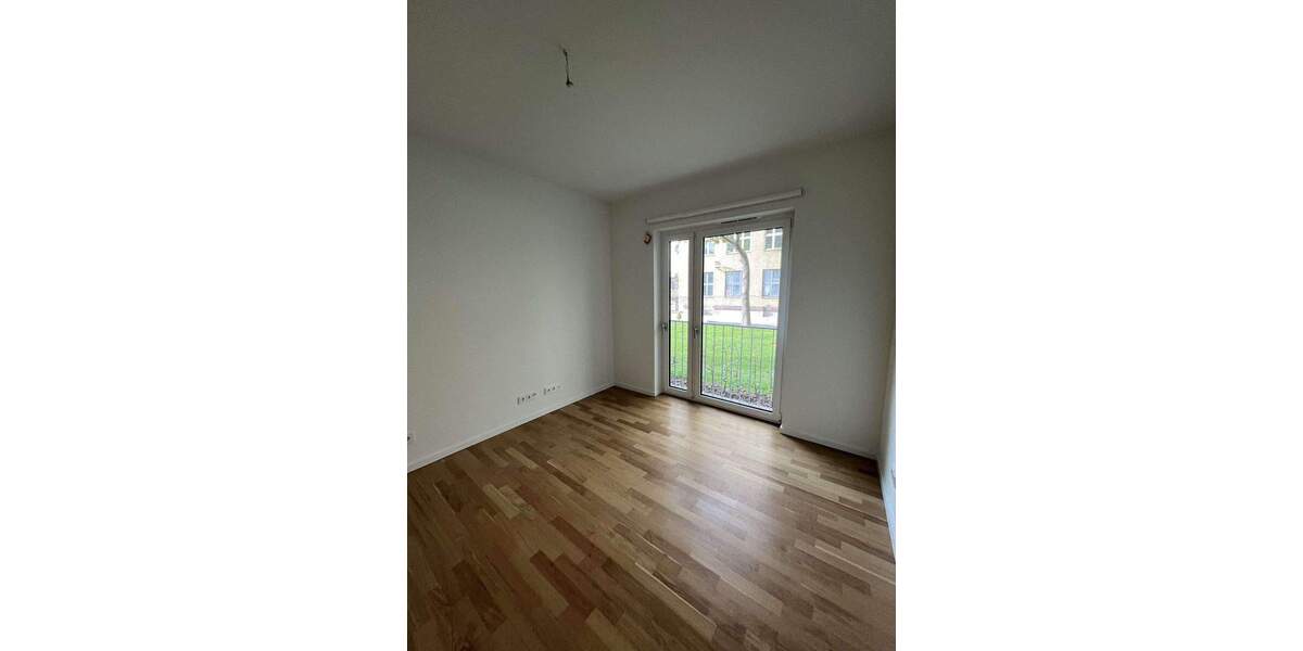 Etagenwohnung Berlin Spandau - 5 Zimmer, 134 m&sup2;, 2.350&euro; | Angebot:25700974