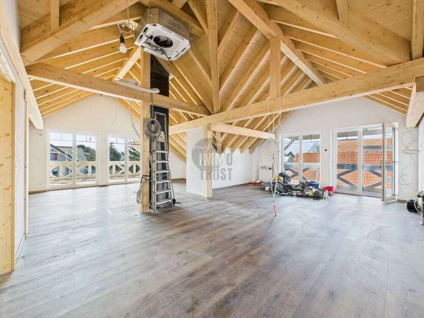 Wohnung zum Mieten in Falkensee 2.160 € 120 m²