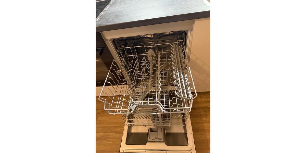 Erdgeschoßwohnung Berlin Neukölln - 1 Zimmer, 47 m&sup2;, 800&euro; | Angebot:25934061