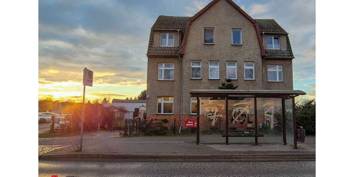 Wohn- & Gewerbeensemble mit Entwicklungspotenzial – Ihre Kapitalanlage mit Flughafennähe 11 zimmer