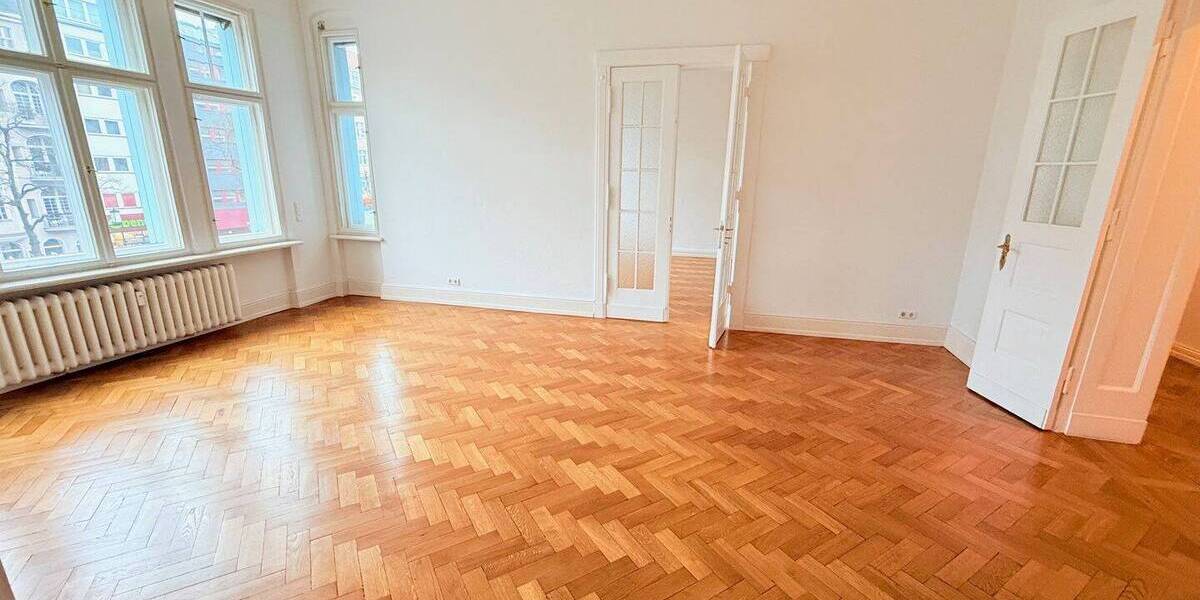 Etagenwohnung Berlin Charlottenburg - 6 Zimmer, 209 m&sup2;, 2.715&euro; | Angebot:25739907