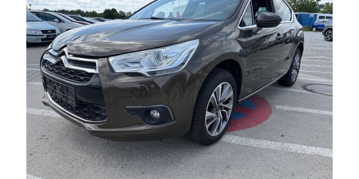 Citroen DS4 84.000 km 3.890 &euro; Berlin 13587