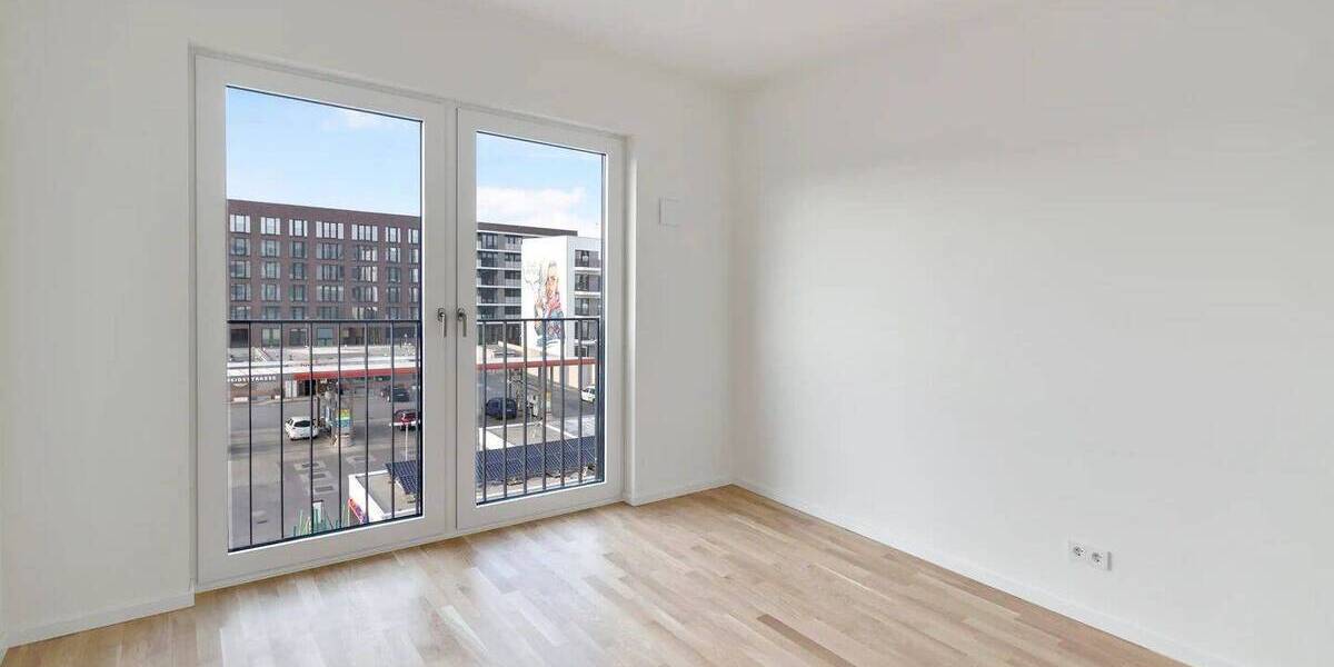 Etagenwohnung Berlin Mitte - 3 Zimmer, 83 m&sup2;, 1.971&euro; | Angebot:26555101