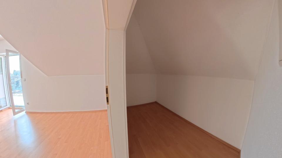 Dachgeschoßwohnung Erkner - 2 Zimmer, 67 m&sup2;, 189.000&euro; | Angebot:26516362