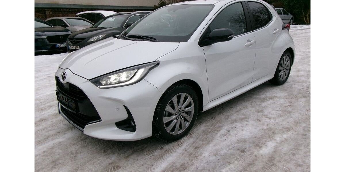 Mazda 2 Hybrid 30.281 km 20.990 &euro; Berlin 13407