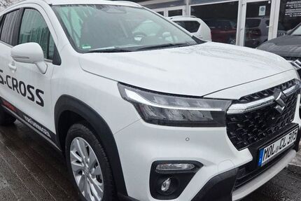 Suzuki (SX4) S-Cross 5.900 km 26.980 &euro; Hoppegarten OT Hönow 15366