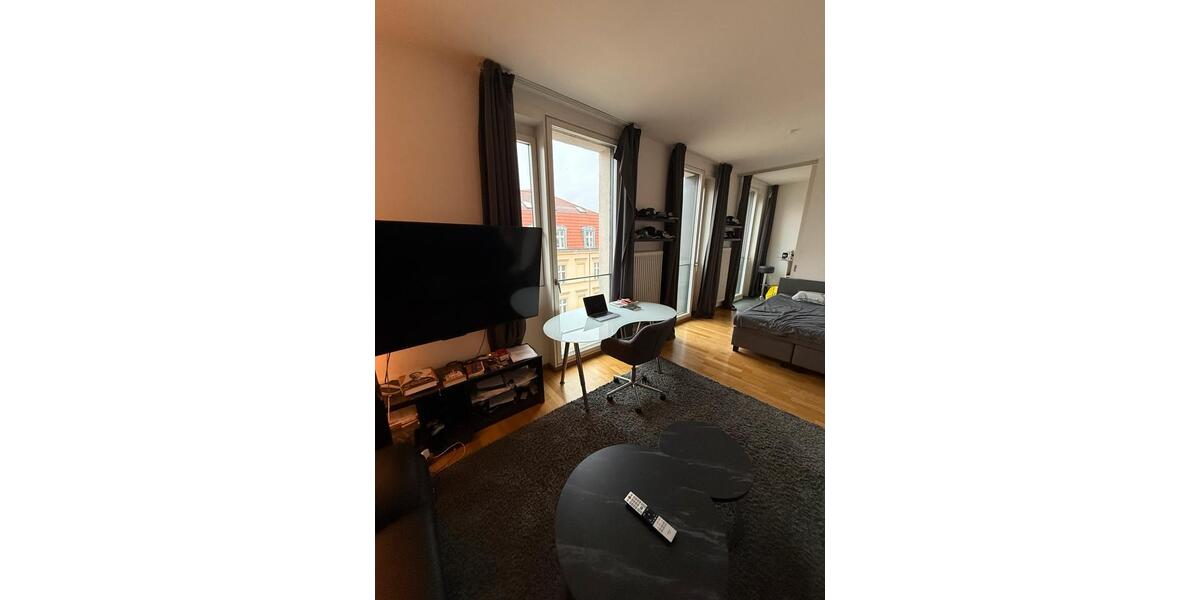 Etagenwohnung Berlin Mitte - 1 Zimmer, 40 m&sup2;, 1.200&euro; | Angebot:24511662