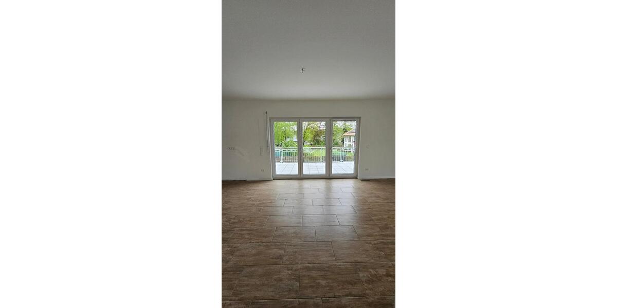 Etagenwohnung Oranienburg - 4 Zimmer, 118 m&sup2;, 1.669&euro; | Angebot:26477852