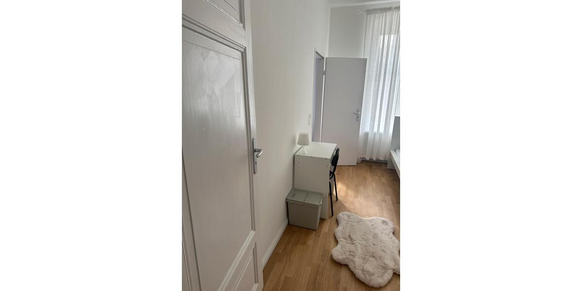 Etagenwohnung Berlin Neukölln - 2 Zimmer, 55 m&sup2;, 1.500&euro; | Angebot:26644734