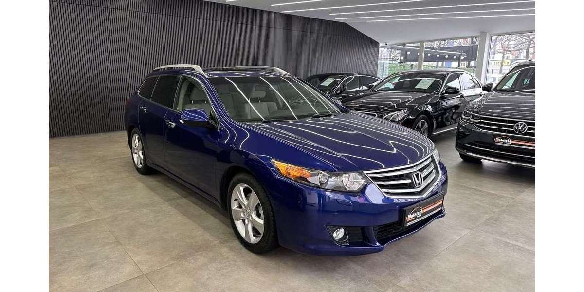 Honda Accord 159.646 km 8.950 &euro; Berlin 12357