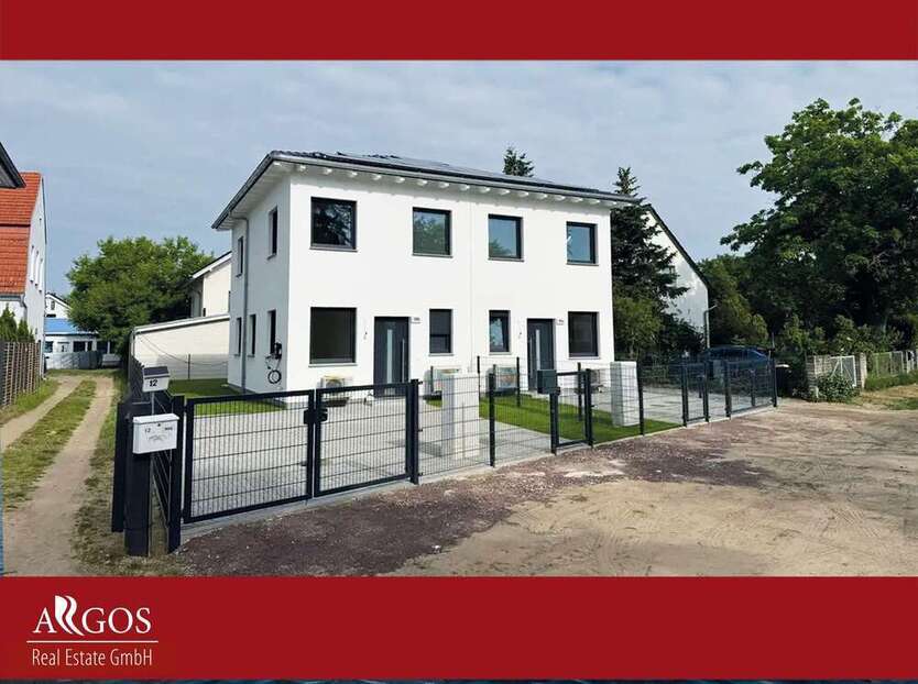 Haus zum Mieten in Königs Wusterhausen 1.995 € 105 m²