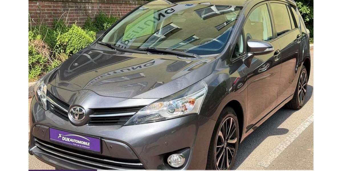 Toyota Verso 124.980 km 16.999 &euro; Berlin 13089