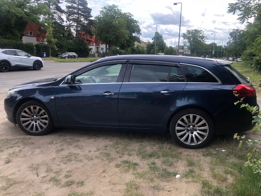 Opel Insignia 270.000 km 4.000 € Berlin 10178