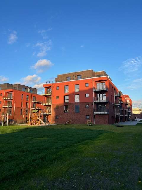 Wohnung zum Mieten in Berlin 1.534,06 € 80.74 m²