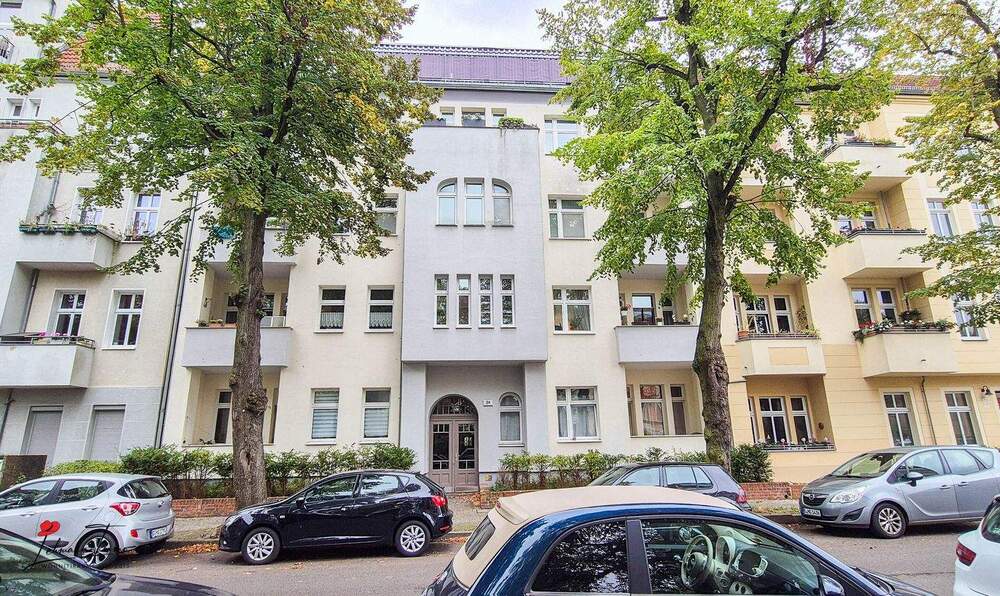 Stilvoller Dachgeschoss-Traum mit zwei Dachterrassen - bezugsfreie 2-Zimmer-Wohnung in Berlin-Grünau 2 zimmer