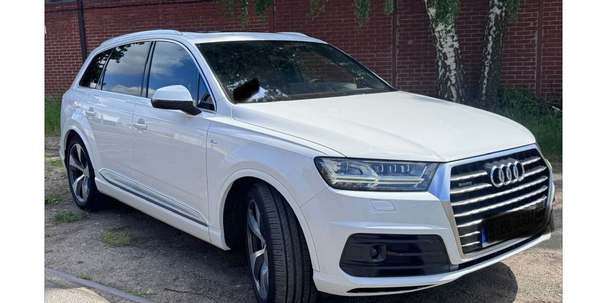 Audi Q7 175.000 km 27.000 &euro; Berlin 13509